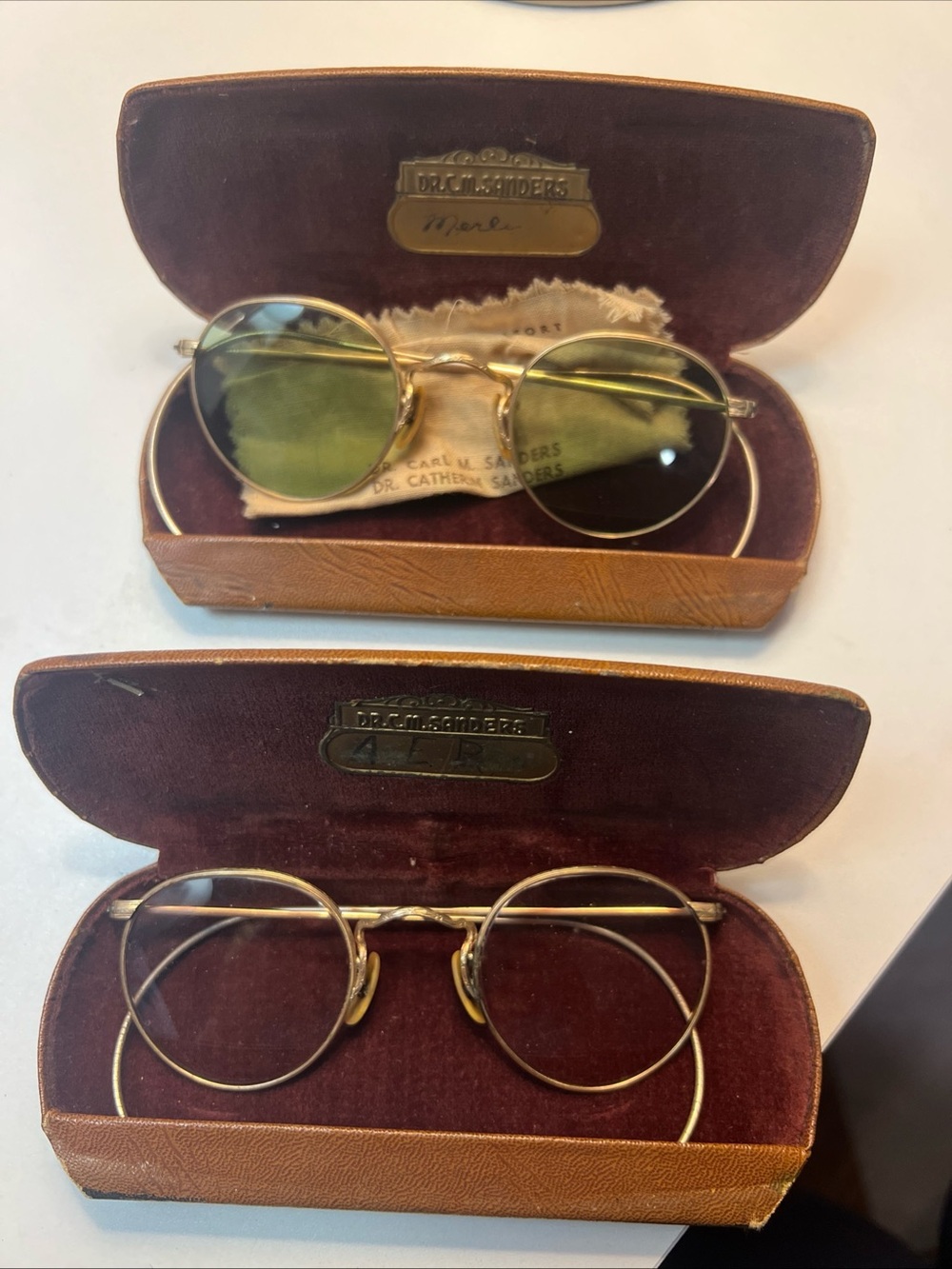 B&L Vintage Ful Vue Round Gold Frame Eyeglasses with Green & Light Tint